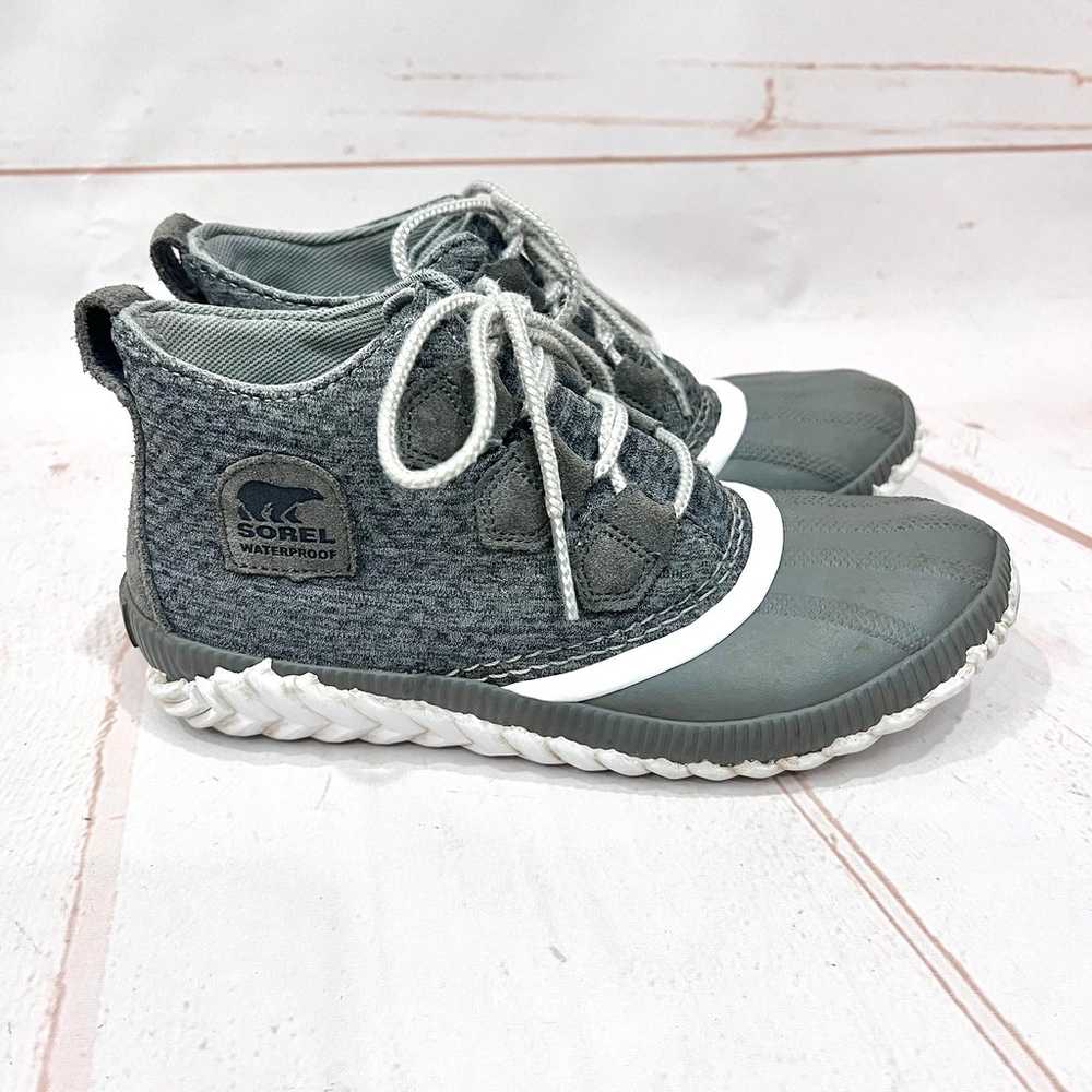 Sorel Out-N-About Plus Grey Knit Waterproof Duck … - image 1