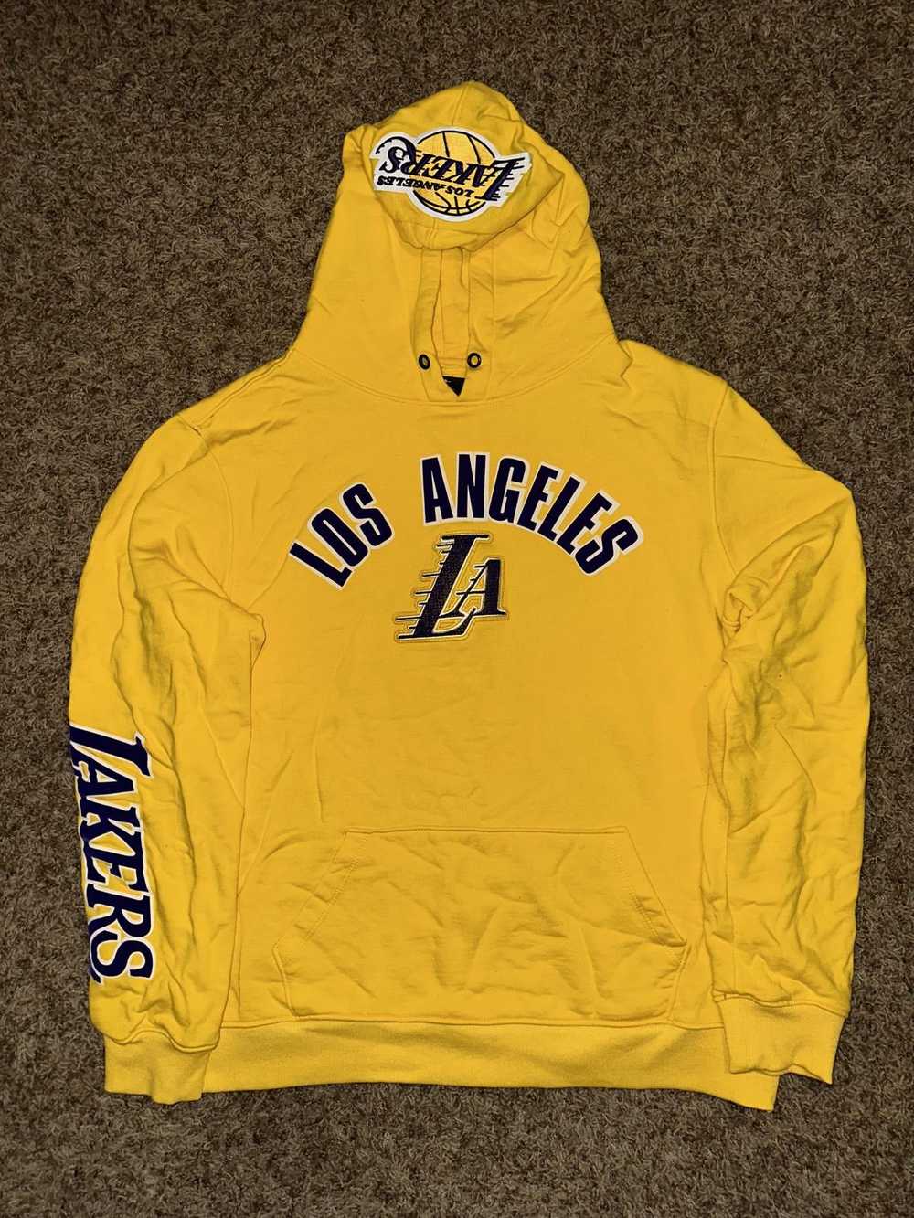 Standard Issue Nyc NBA Los Angeles Lakers Men’s C… - image 1