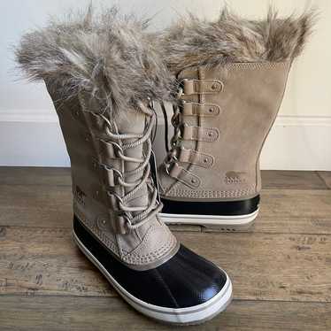 NWT Sorel Joan of Arctic Waterproof Suede Faux Fu… - image 1