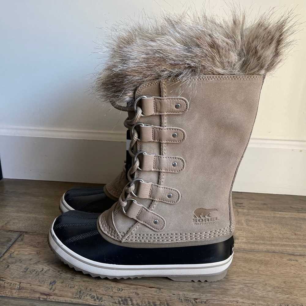 NWT Sorel Joan of Arctic Waterproof Suede Faux Fu… - image 4