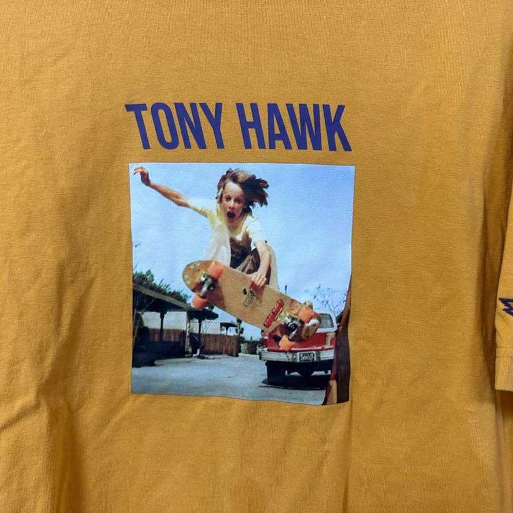 Tony Hawk Print T-shirt, Size M, Yellow. - image 5