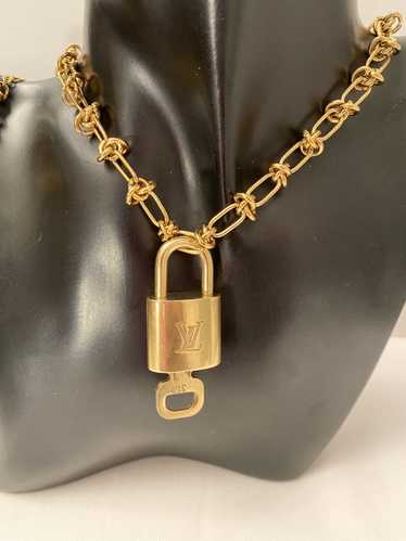 Louis Vuitton Authentic Louis Vuitton Padlock & Ke