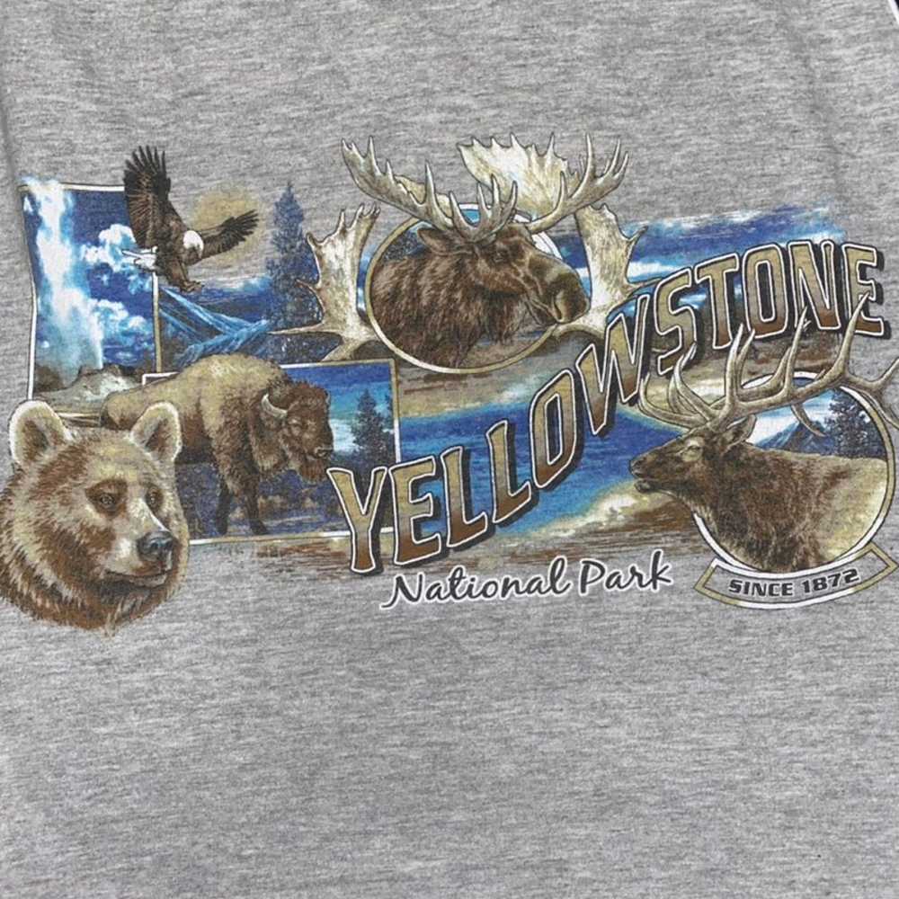 Vintage Mens Yellowstone National Park Hanes T-Sh… - image 4