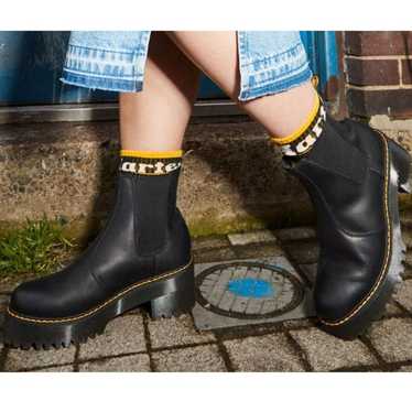 Dr. Martens Women's Rometty Chelsea Platform Pull… - image 1