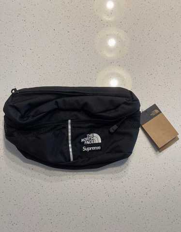 Supreme DS Supreme The North Face Split Waist Bag 