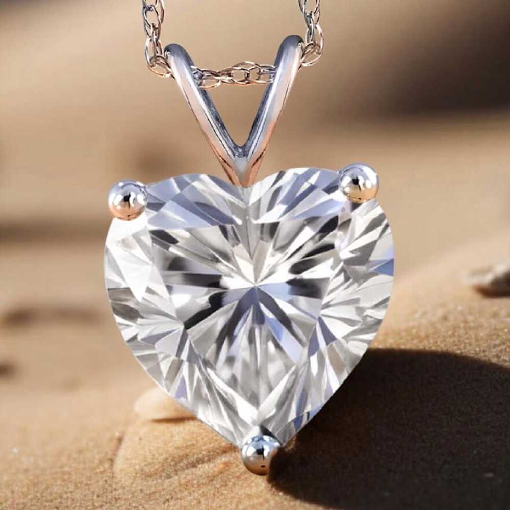 Diamonds & You White gold pendant - image 3