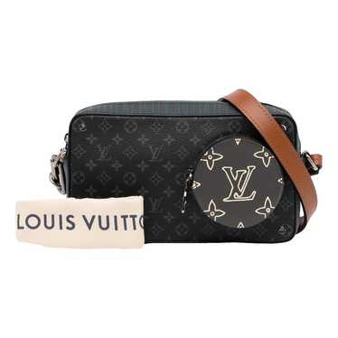 Louis Vuitton Leather crossbody bag