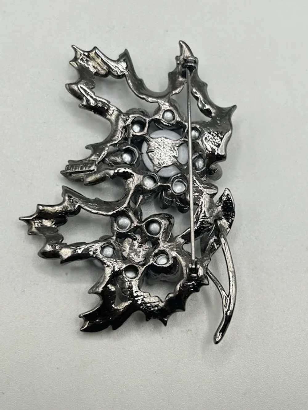 Vintage M. Jent Silver Tone Leaf Brooch With Faux… - image 4