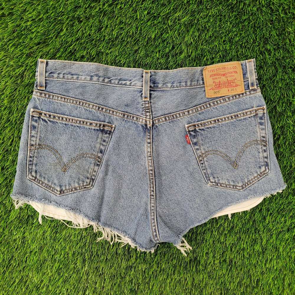 Levi's Vintage LEVIS Cutoff Shorts Womens 14 34x2… - image 2