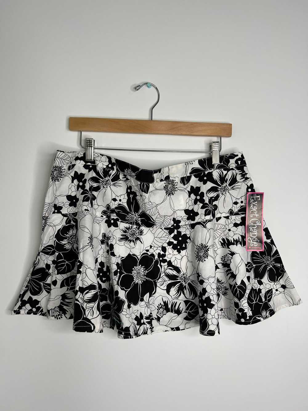 NWT 2000s Vintage Exact Change Skirt - image 1