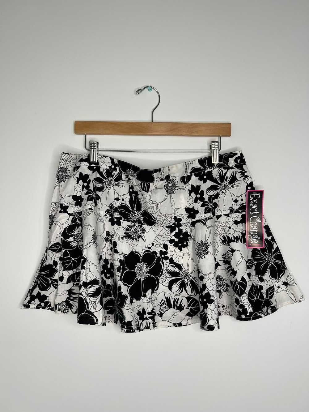 NWT 2000s Vintage Exact Change Skirt - image 2