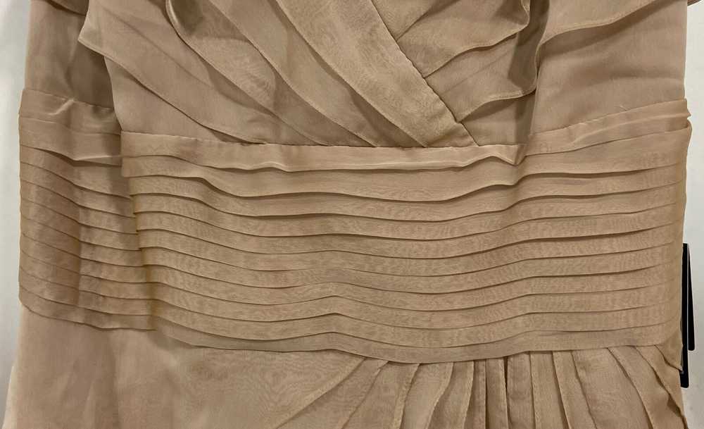 NWT Adrianna Papell Womens Tan Tiered V-Neck Slee… - image 7