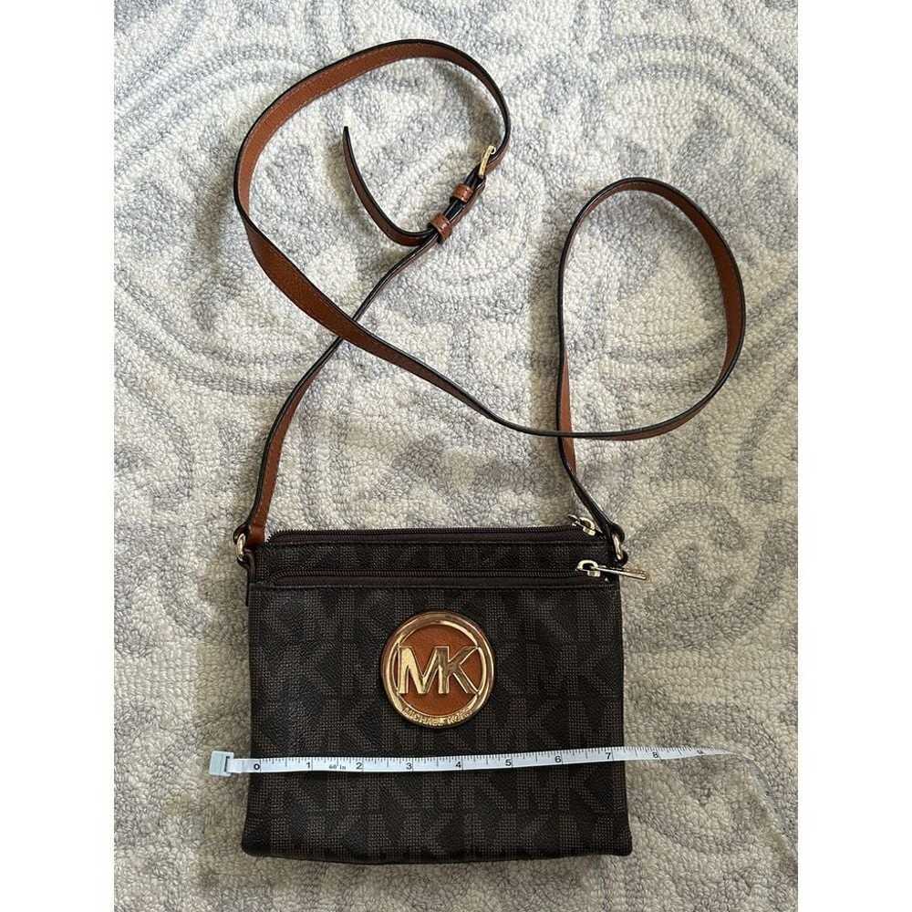 Michael Kors Signature Brown Crossbody Bag with G… - image 1