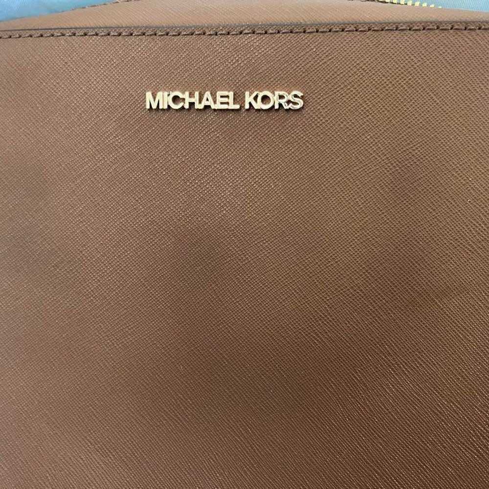 Michael Kors shoulder bag. - image 7