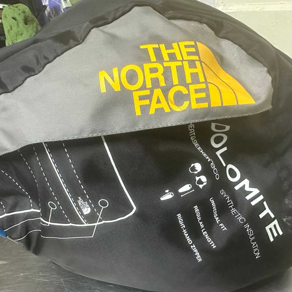 North Face - image 7