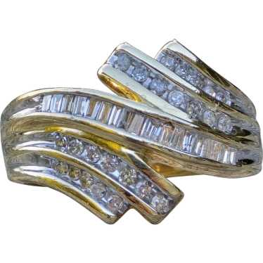 Elegant Diamond Wave Cocktail 10k Gold Ring