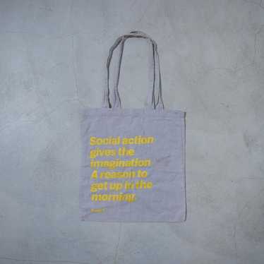 【MoMA】Logo Tote Bag <Pope.L> Initial Model - image 1