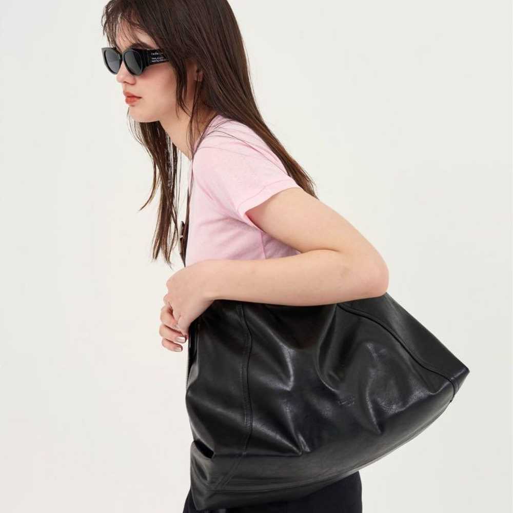 Tina Joojun Shoulder Leather Buckle Bag Black - image 3