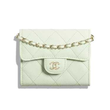 Chanel Chanel 22C Green Caviar Mini Wallet On Chai