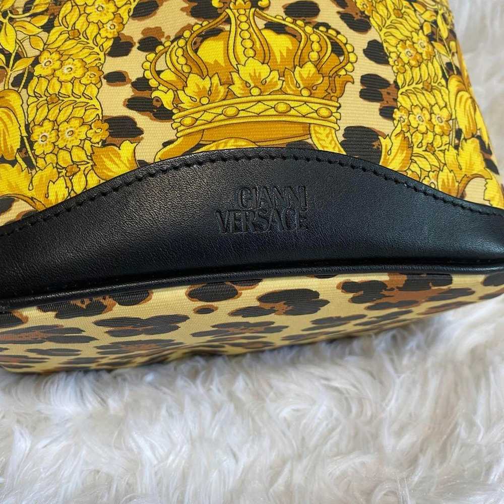 Versace Vanity Vanity Bag
Leopard Animal Excellen… - image 4