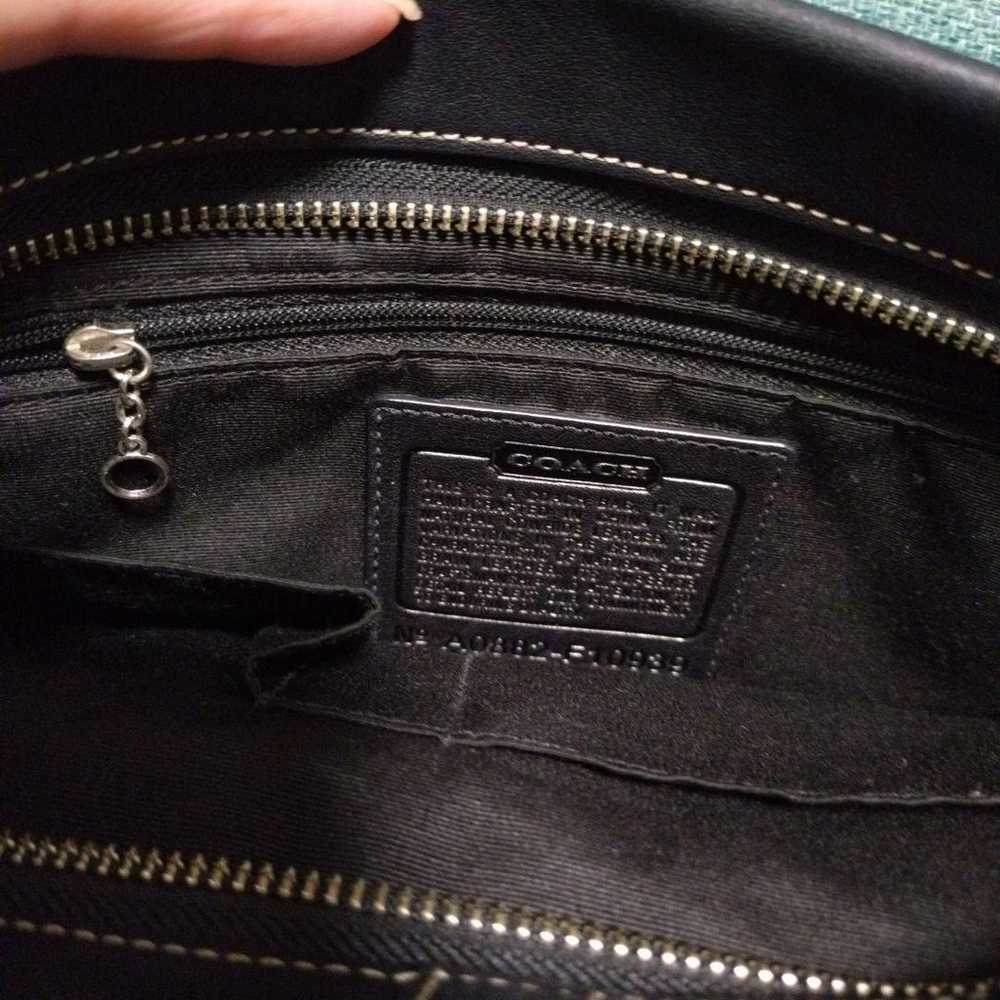 Old Coach Shoulder Bag. - image 12