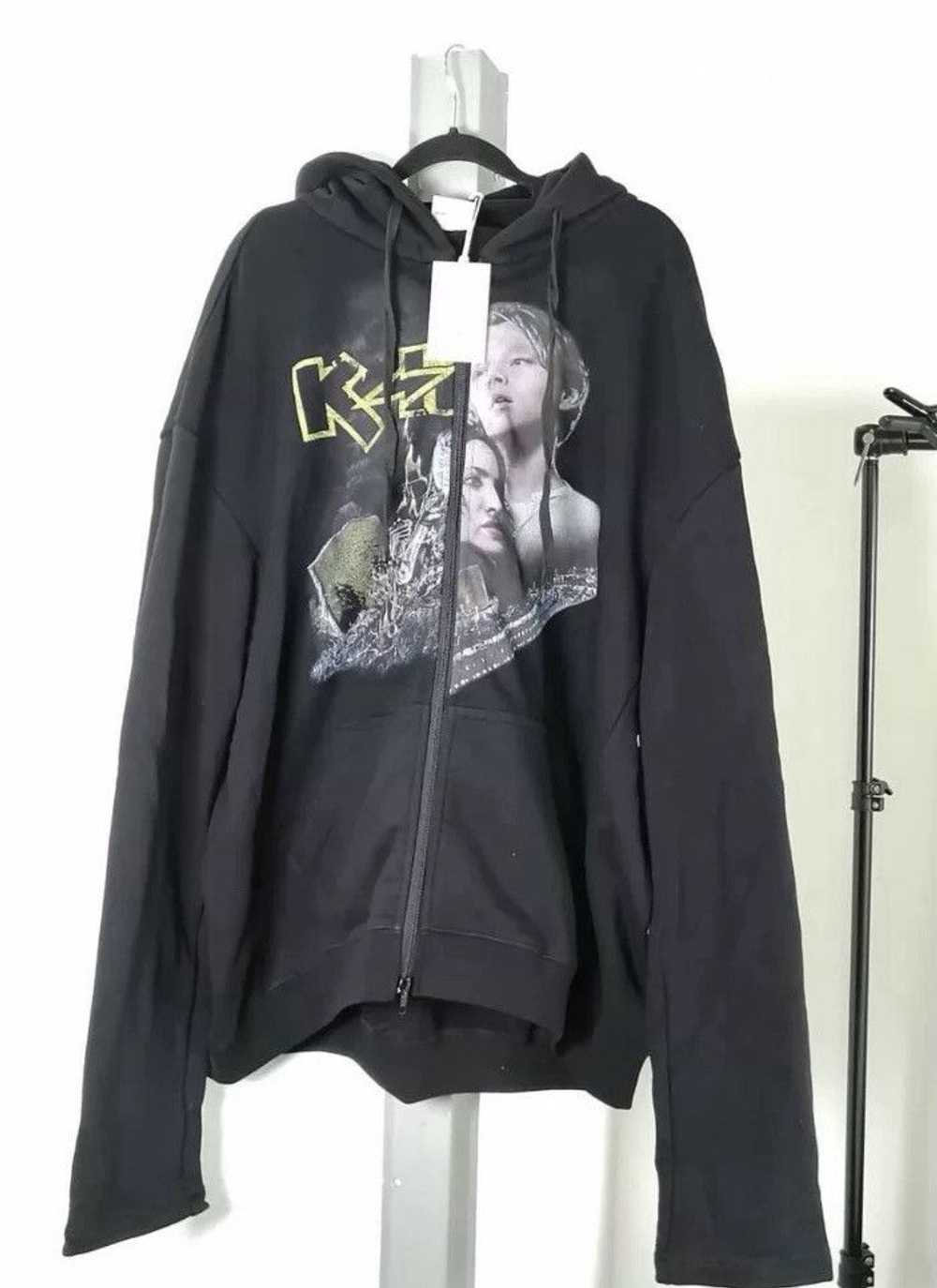 Vetements Vetements 18ss Titanic Kiss Hoodie - image 1