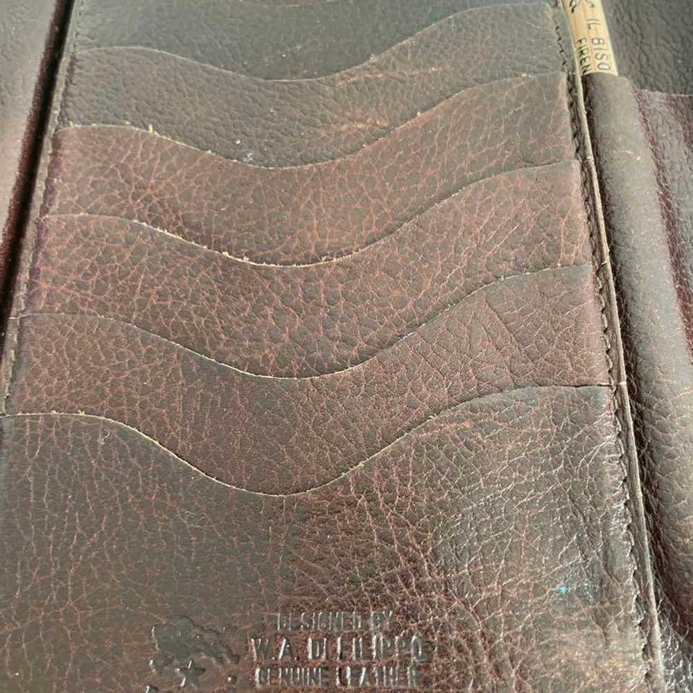 I purchased an Il Bisonte shoulder wallet in Flor… - image 7