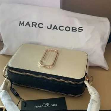 marc jacob white snapshot crossbody bag - image 1