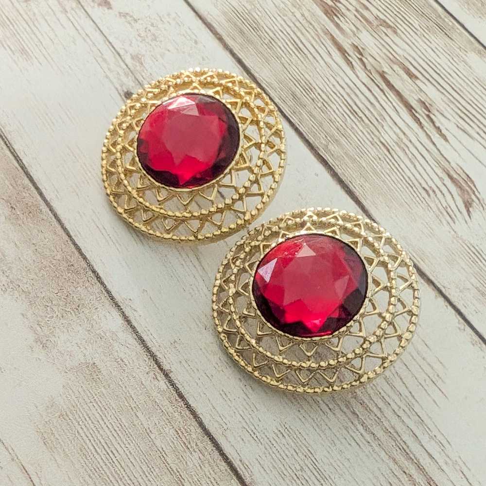 Vintage Vintage Clip On Earrings Stunning Red Gem… - image 3