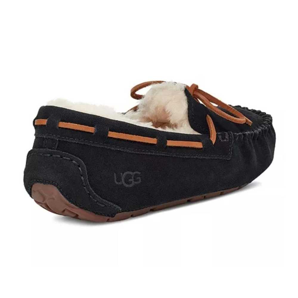 Ugg Flats - image 10