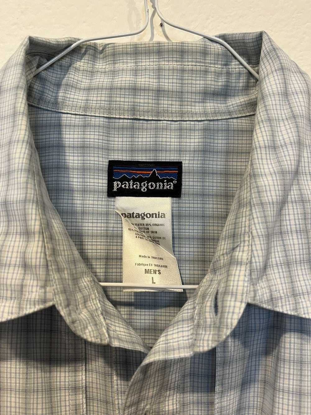 Patagonia Patagonia Men’s Size Large Blue Check V… - image 2