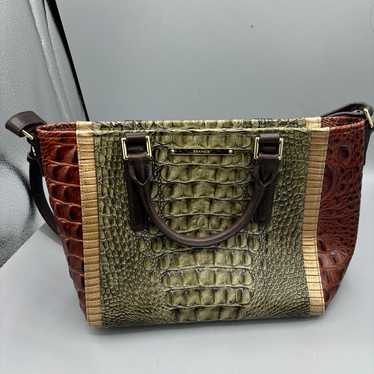 Brahmin Asher Medium