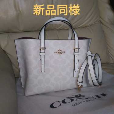 Coach Shoulder Bag 
Immediate purchase discount av