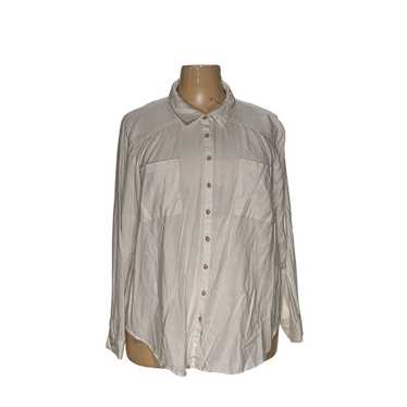 TORRID White Button-Up Shirt Size 3