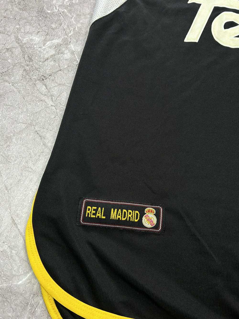 Adidas × Soccer Jersey × Vintage Real Madrid Away… - image 4