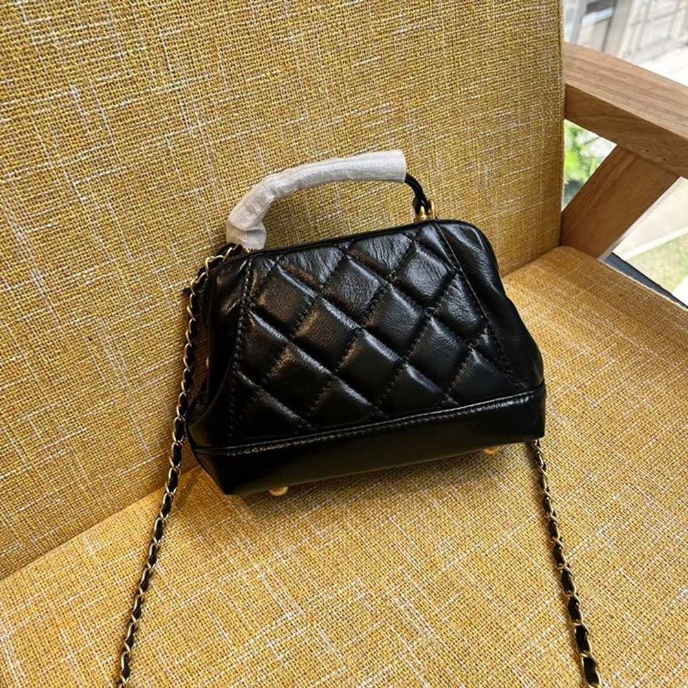 Women's Small Shoulder Bag black - image 4