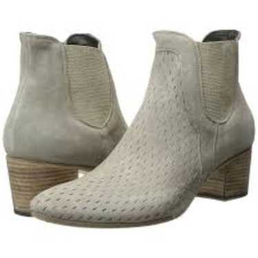 Jo Ghost Jo Ghost Elizabeth Ankle Boot Taupe