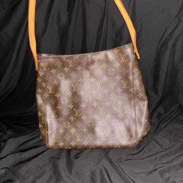 Louis Vuitton looping GM shoulder bag