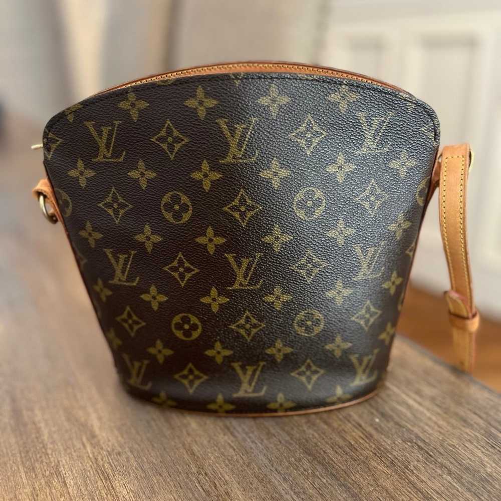 Louis Vuitton Monogram Drouot Crossbody - image 4