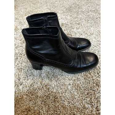 FRANCO SARTO Women's Black Leather Western Boots B