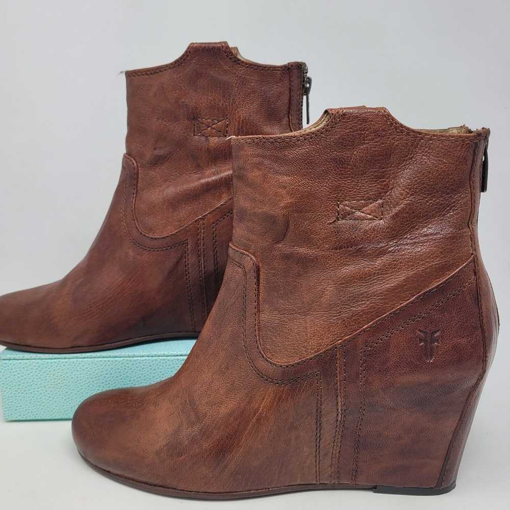 Frye Carson Wedge Boots Women 8.5M Brown Leather … - image 1