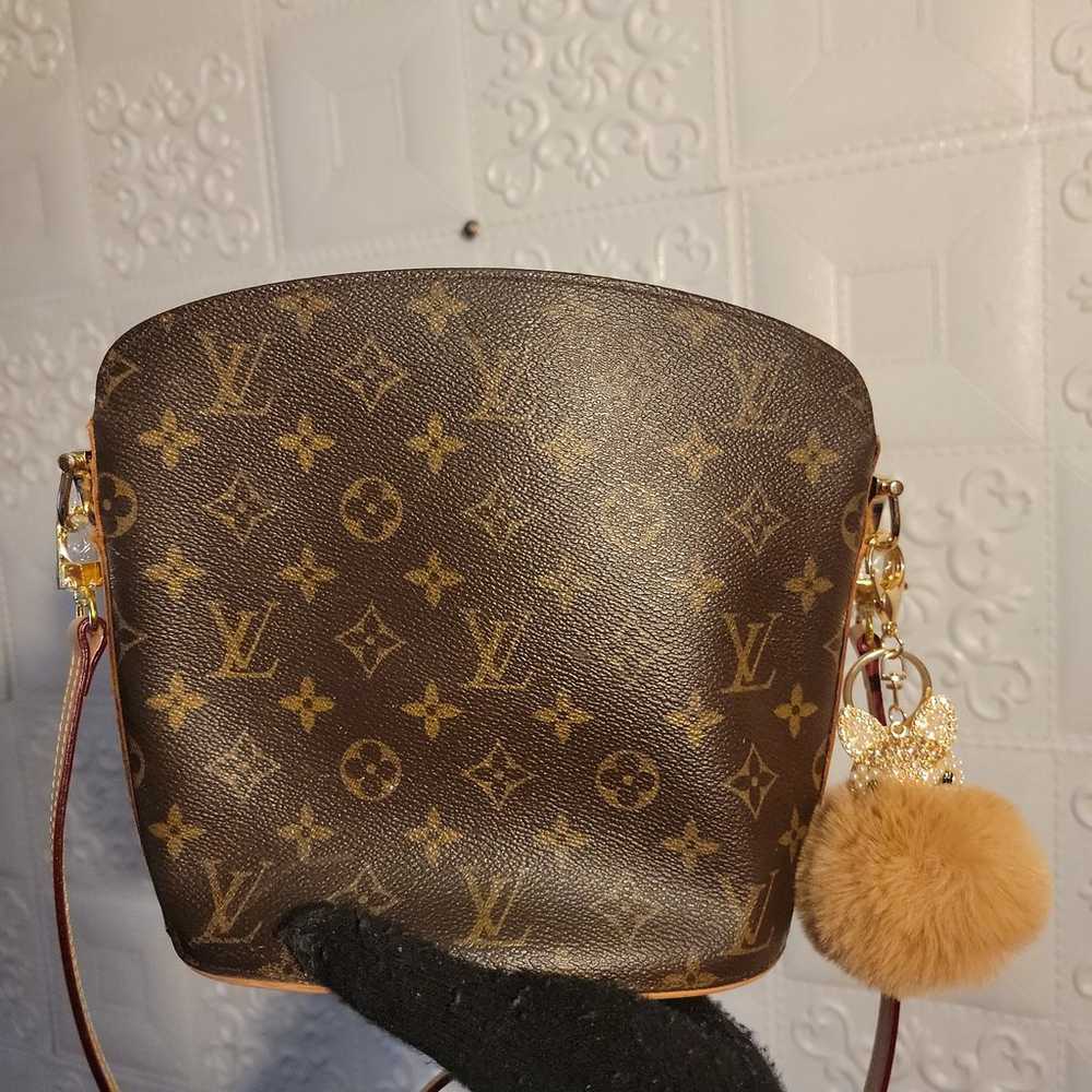 LOUIS VUITTON Drouot Monogram Canvas Shoulder Cro… - image 2