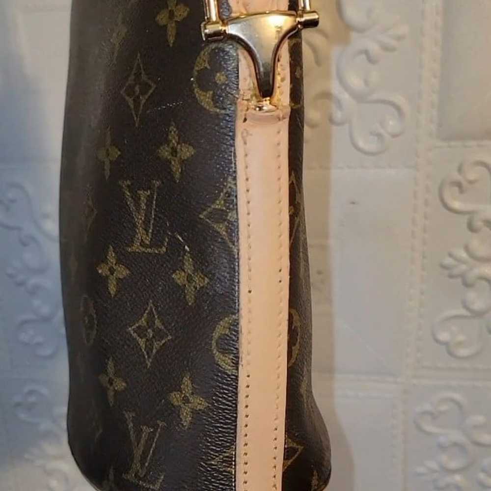 LOUIS VUITTON Drouot Monogram Canvas Shoulder Cro… - image 6