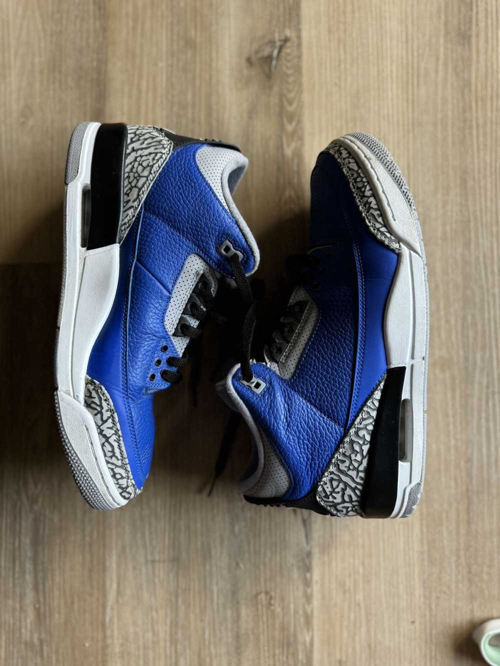 Jordan Brand × Nike Jordan 3 Retro Varsity Royal … - image 2