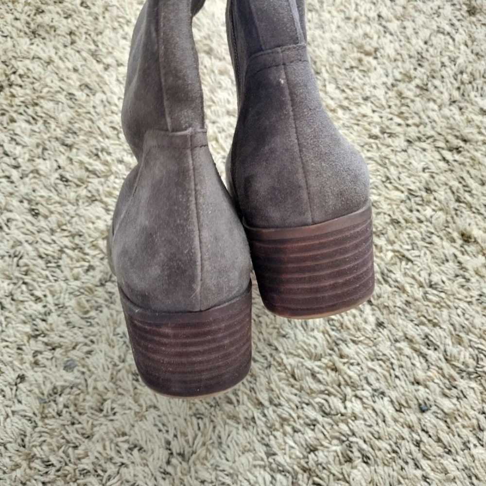 Lucky Brand hanover grey suede zipper boots sz 9 - image 7