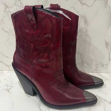 Gianni Bini red western bootie size 5