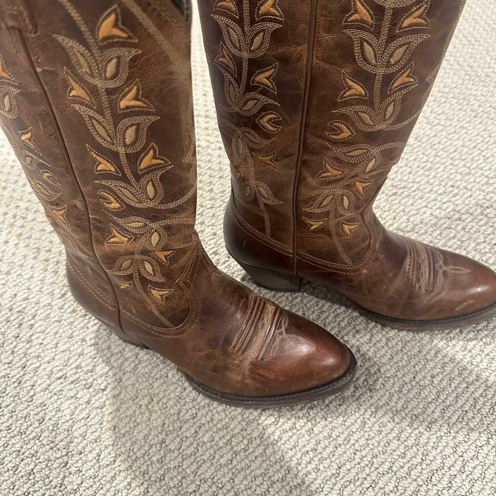 Ariat cowboy boots women - image 2