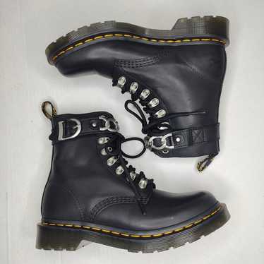 DR MARTENS Women's 1460 Pascal Chain Black Leathe… - image 1