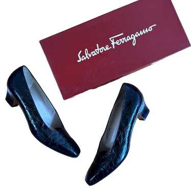 Salvatore Ferragamo Black Embossed Leather Low He… - image 1