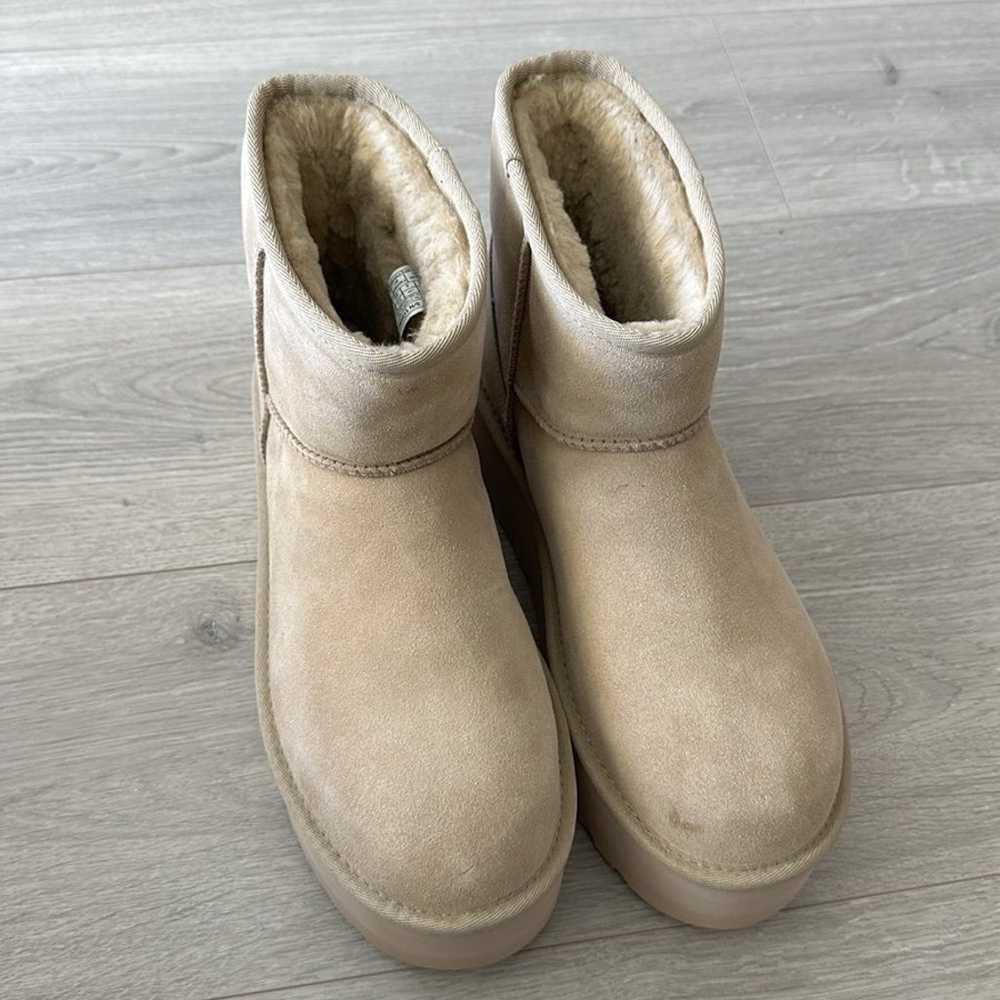 UGG classic mini platform size US 10 NWOT - image 6